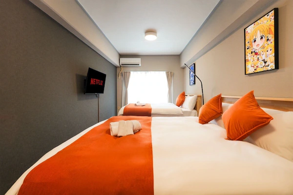 Tokyo Tower Cabin