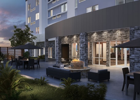 Courtyard by Marriott Houston Intercontinental Airport